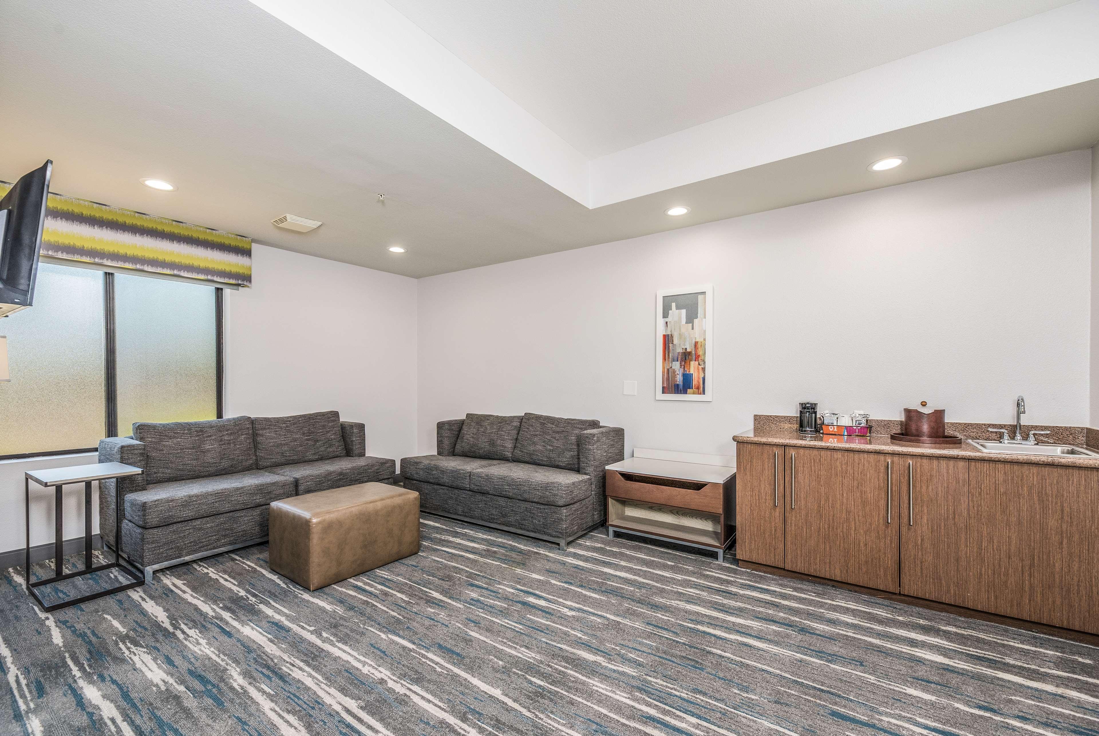 Hampton Inn Oakland-Hayward Ngoại thất bức ảnh