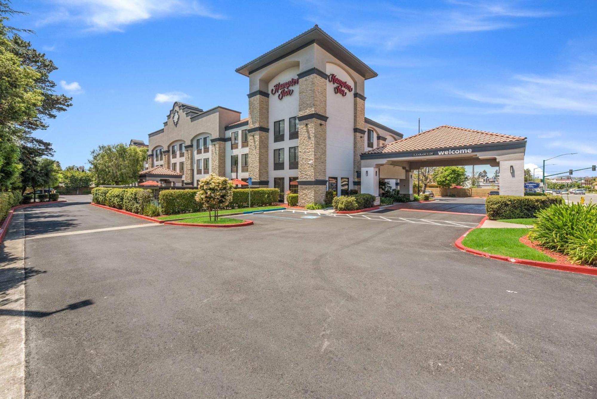 Hampton Inn Oakland-Hayward Ngoại thất bức ảnh