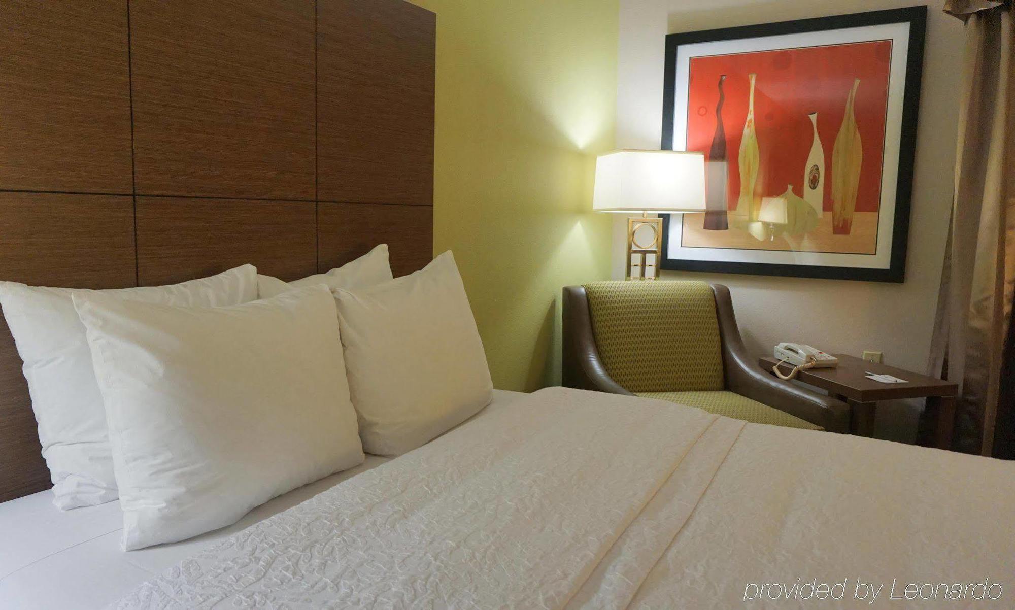 Hampton Inn Oakland-Hayward Ngoại thất bức ảnh