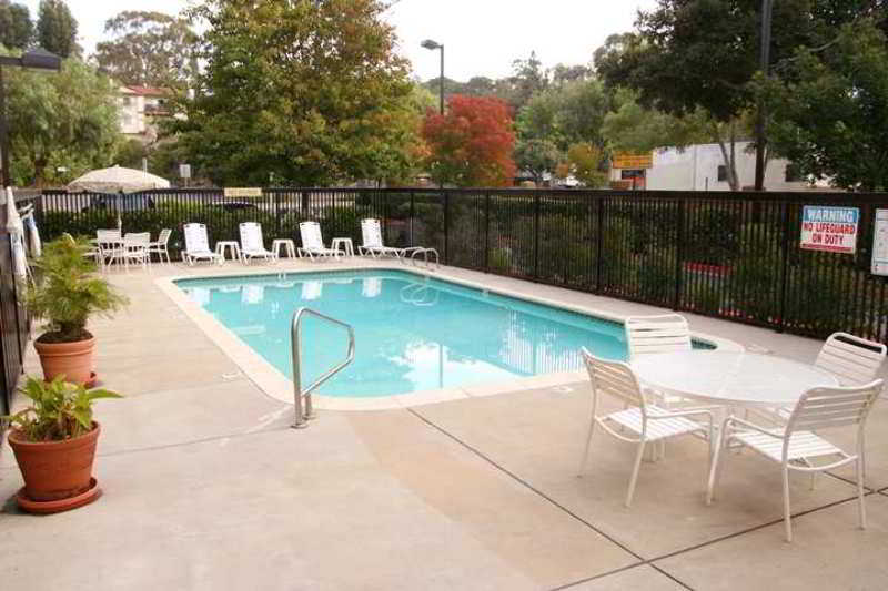 Hampton Inn Oakland-Hayward Tiện nghi bức ảnh